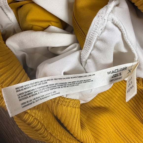 FP Movement by Free People Game Time Shorts Golden Yellow, Size S, Retro Fit - Picture 9 of 14